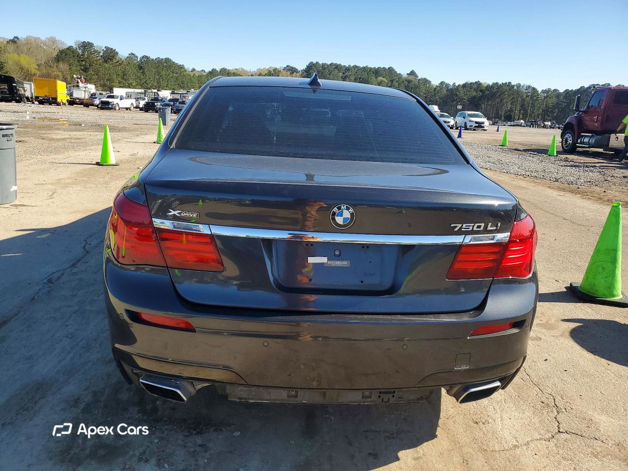 BMW Series 7 2015