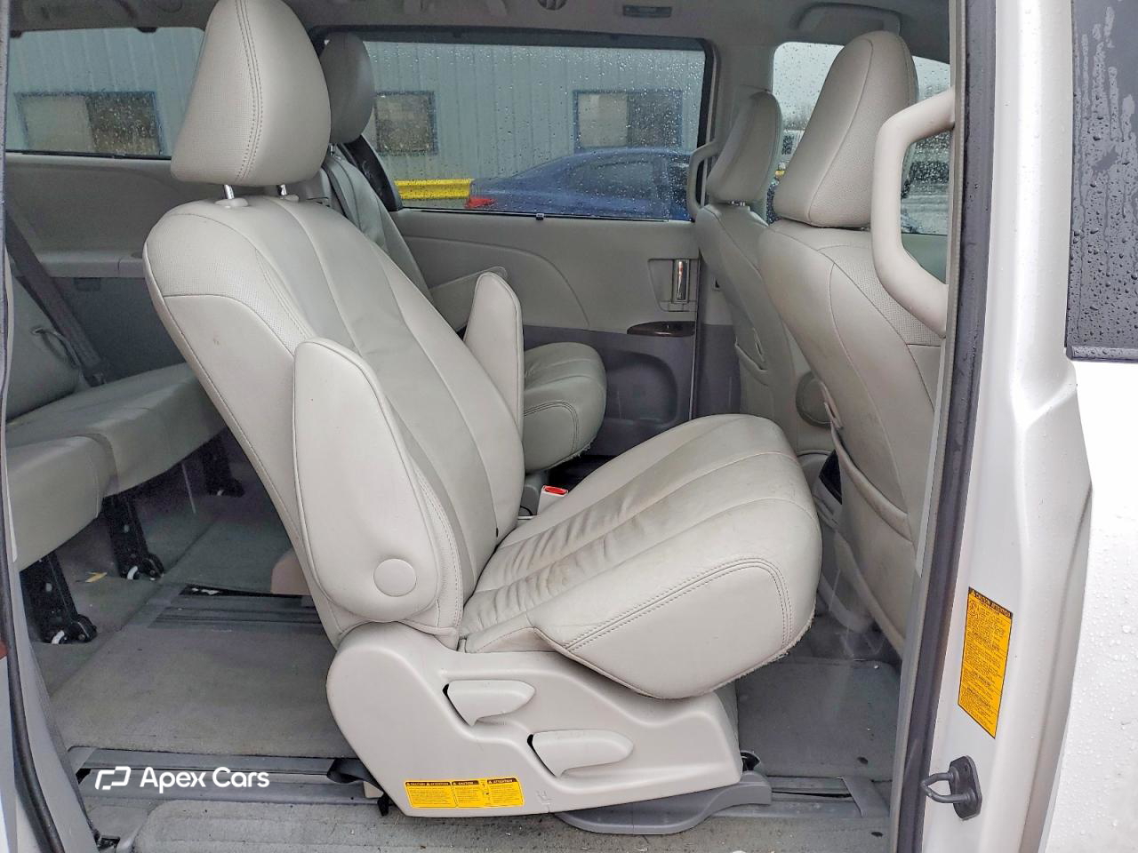 Toyota Sienna 2014