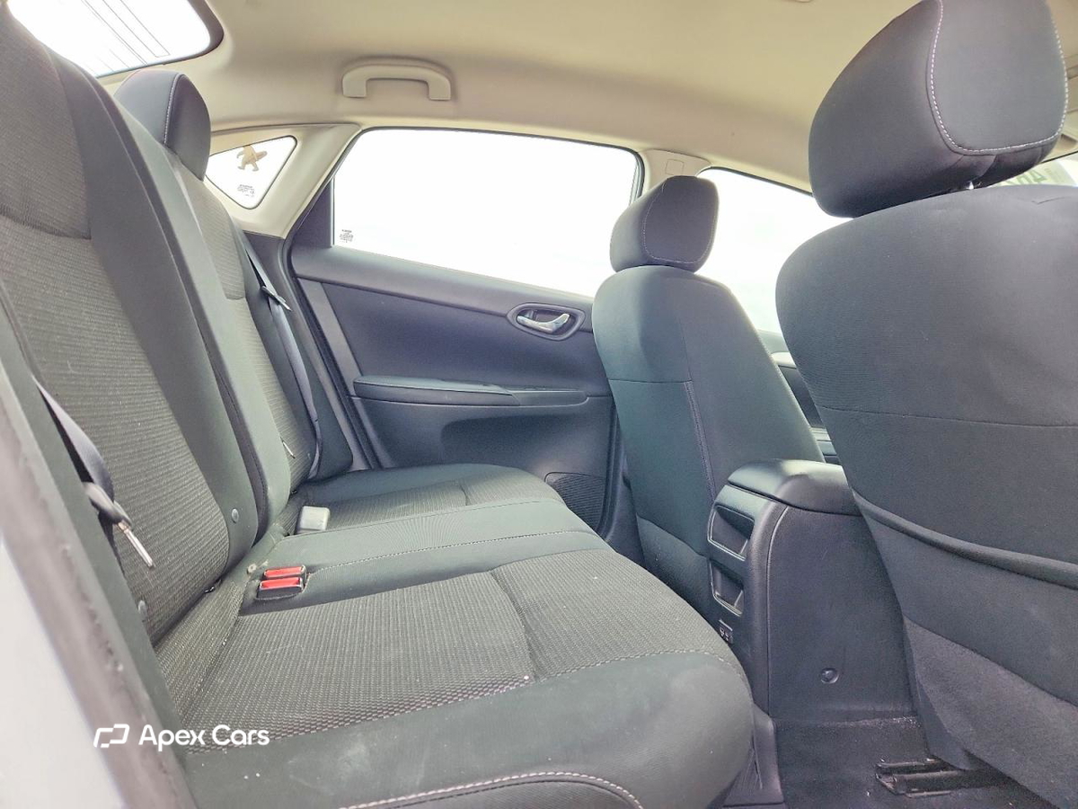 Nissan Sentra 2019