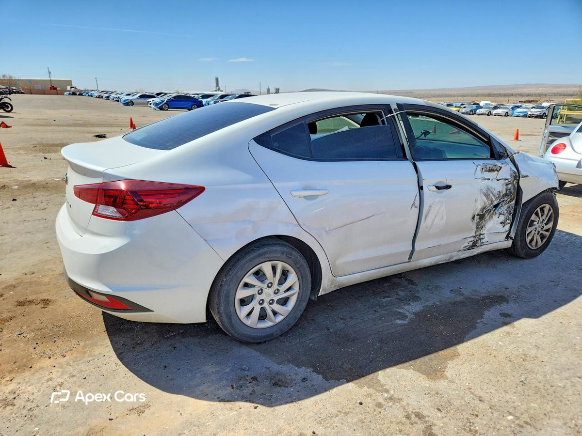 Hyundai Elantra 2020