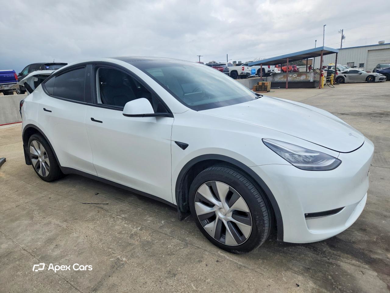Tesla Model Y 2023