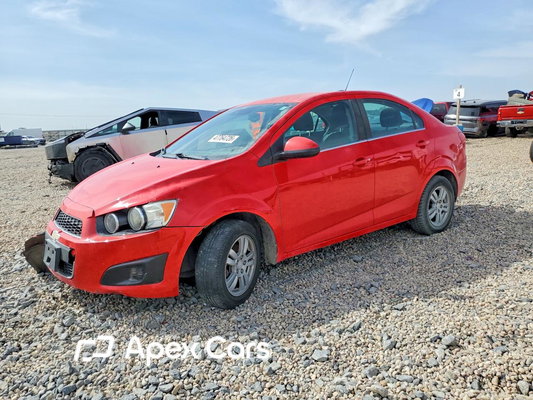 Chevrolet Sonic 2015 - Image 1 of 13