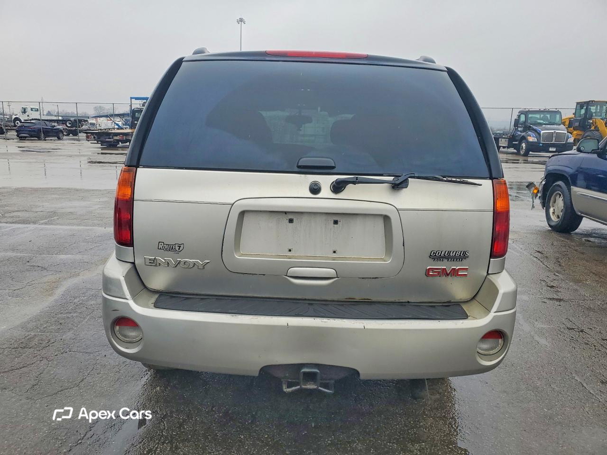 GMC Envoy 2005