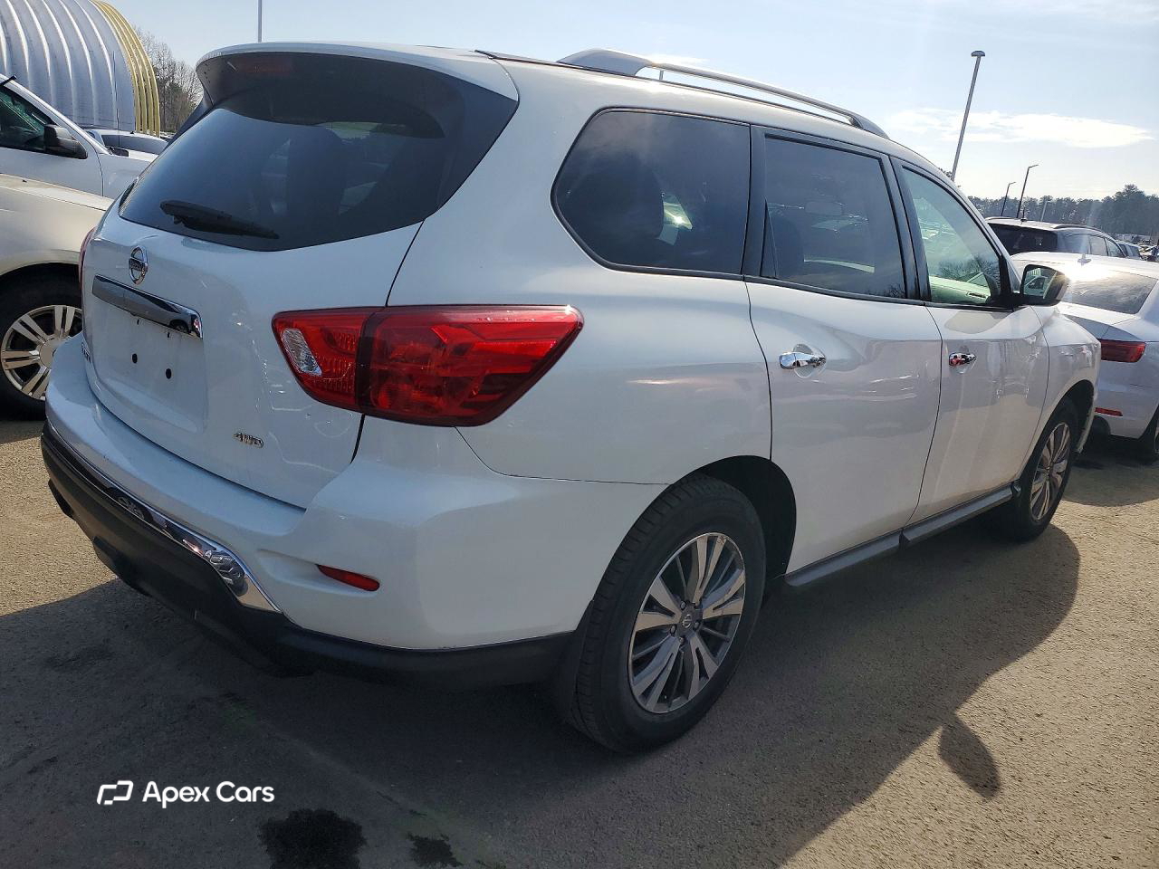 Nissan Pathfinder 2018