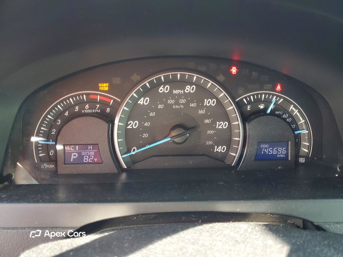 Toyota Camry 2012