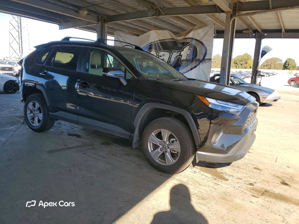 Toyota RAV 4 2025
