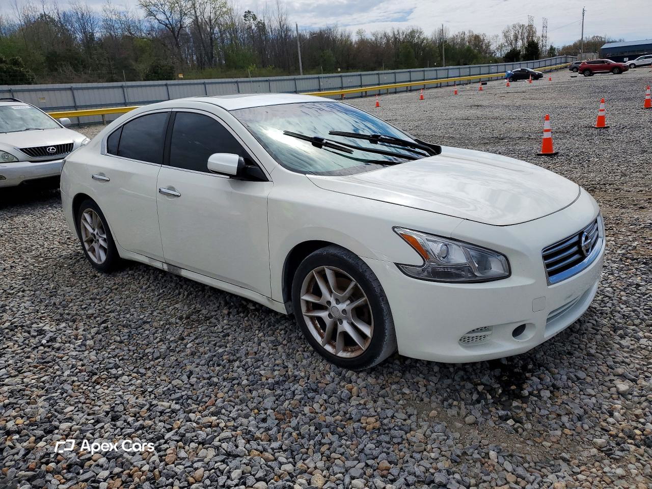 Nissan Maxima 2014