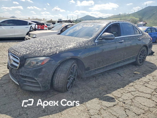 Mercedes-Benz E-klasse 2018 - Image 1 of 13
