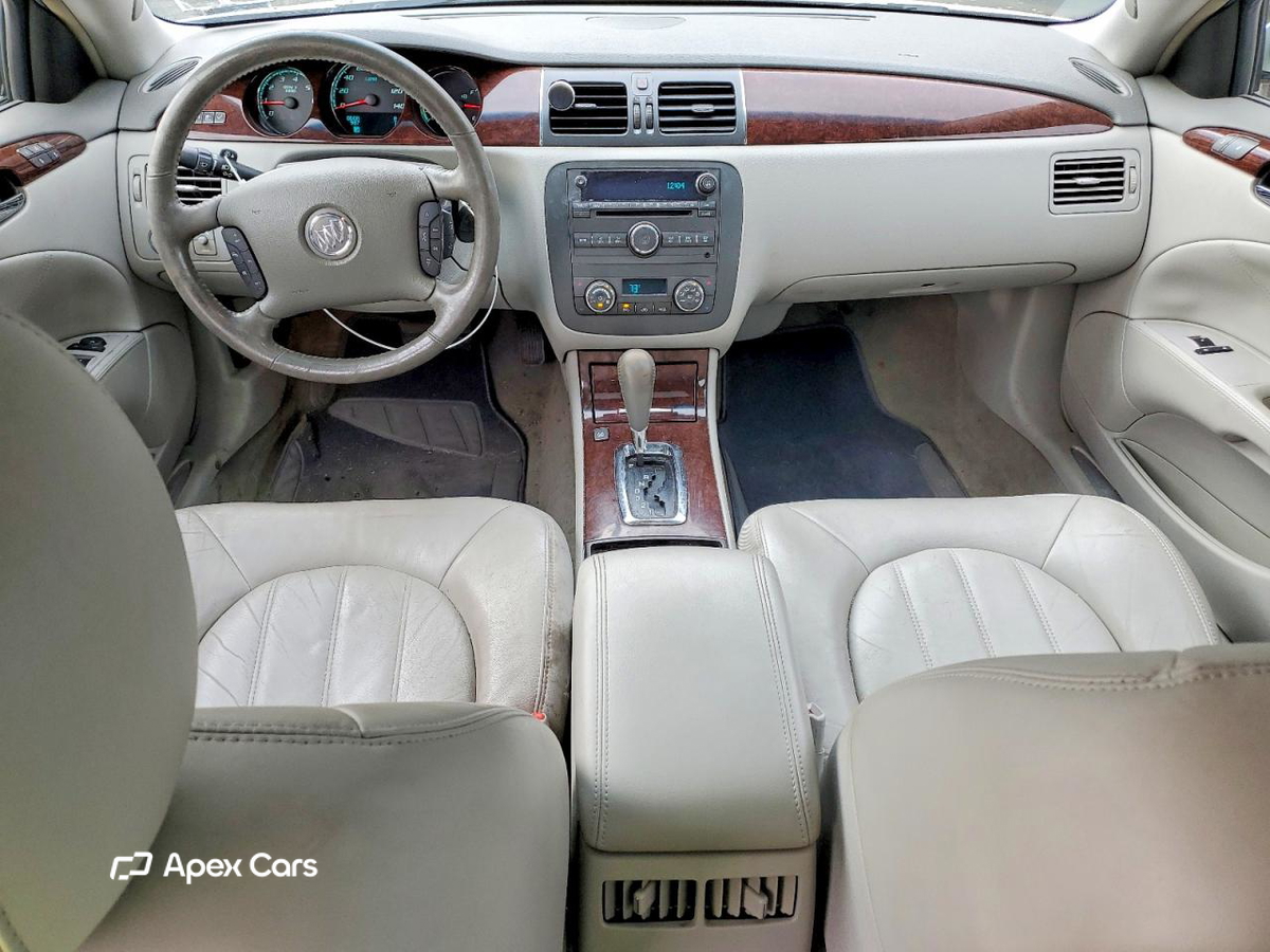 Buick Lucerne 2011