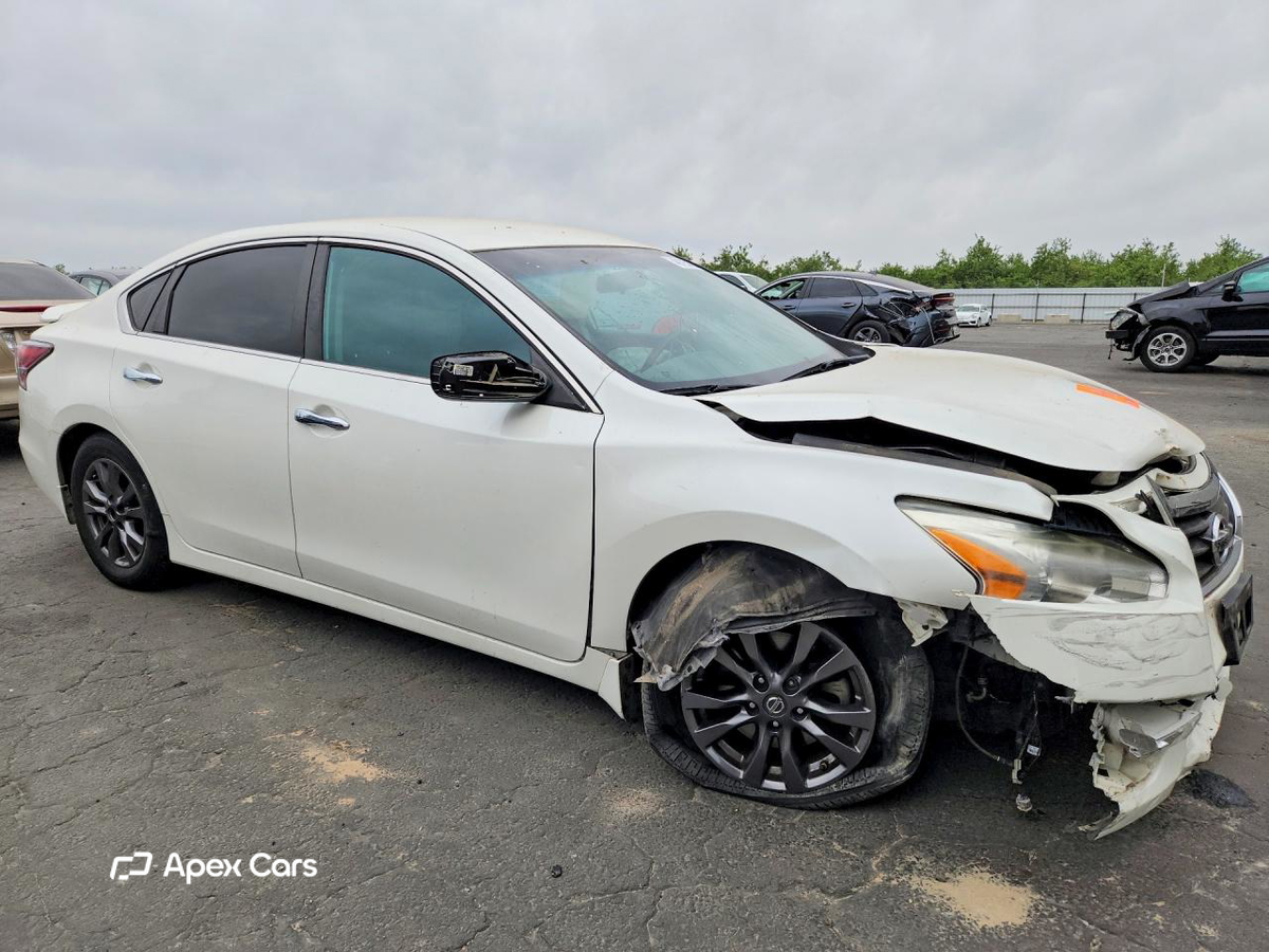 Nissan Altima 2015