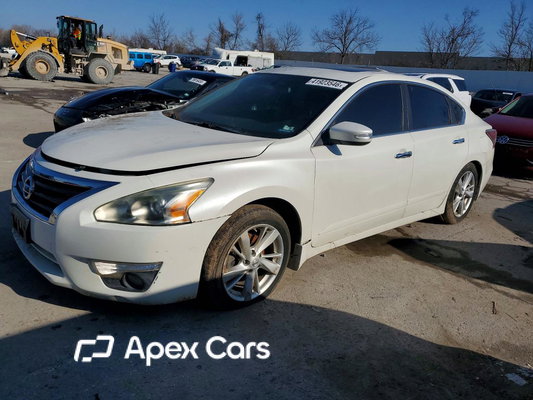 Nissan Altima 2015 - Image 1 of 12