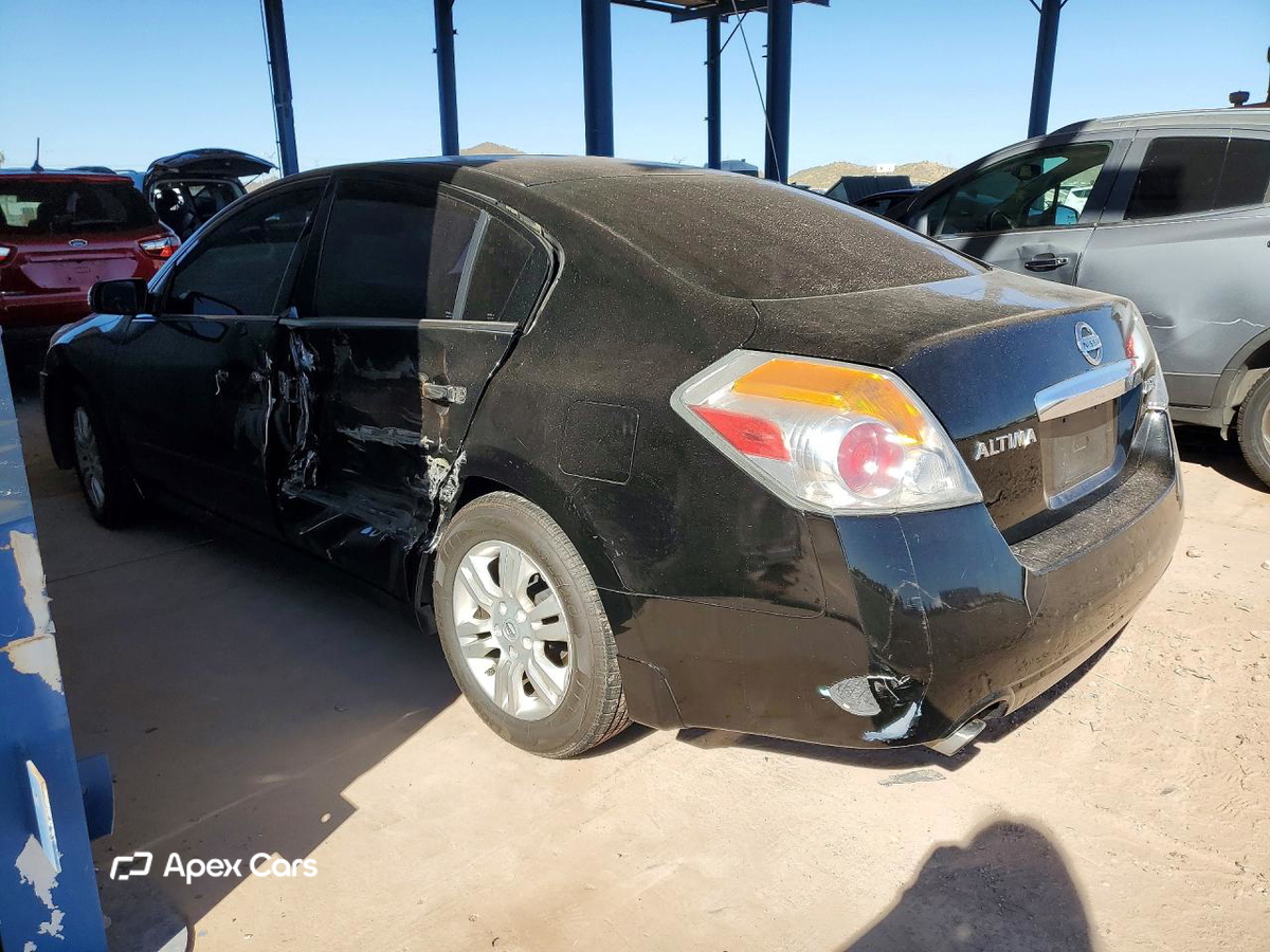 Nissan Altima 2012