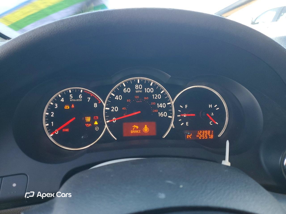 Nissan Altima 2012