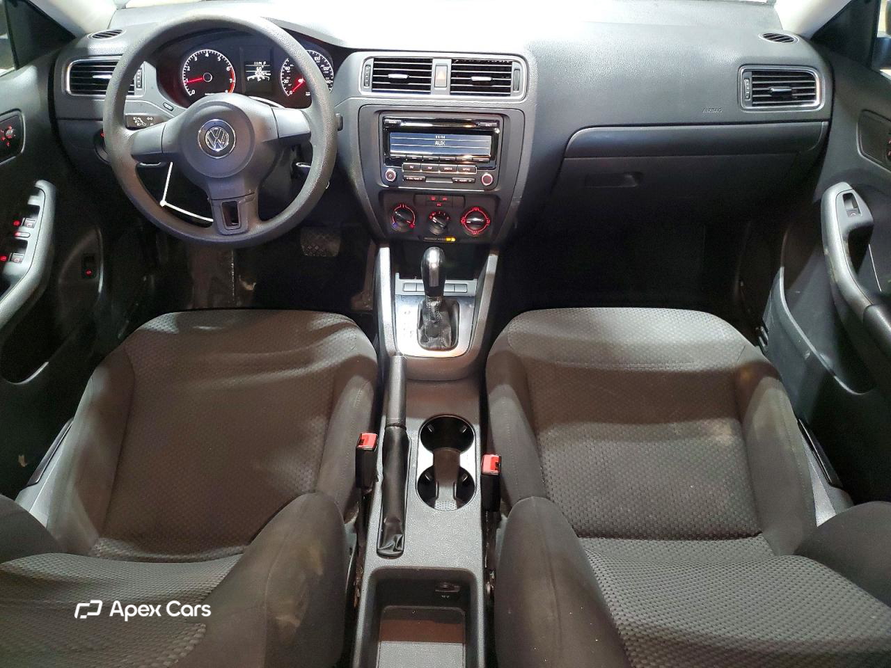 Volkswagen Jetta 2013