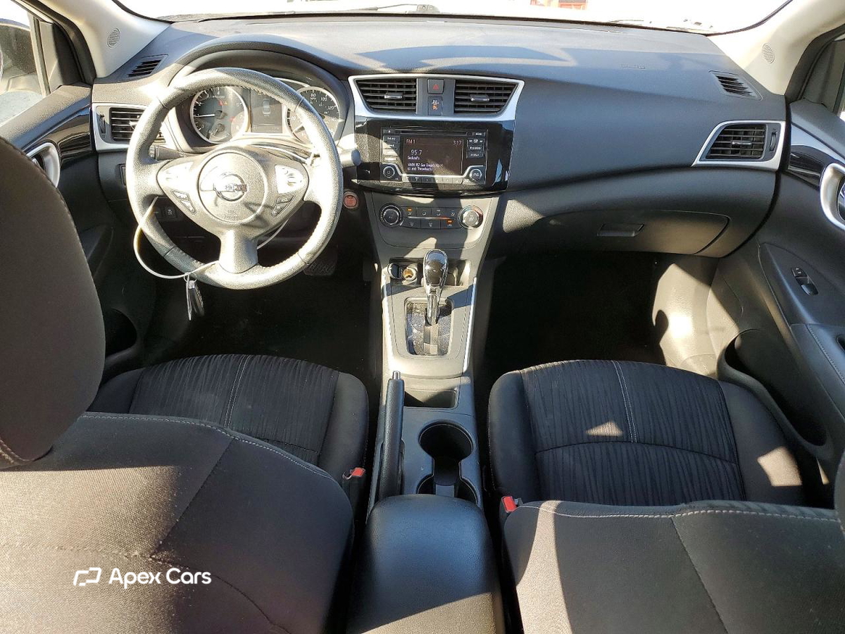 Nissan Sentra 2017