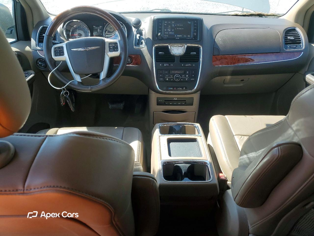 Chrysler Voyager 2016