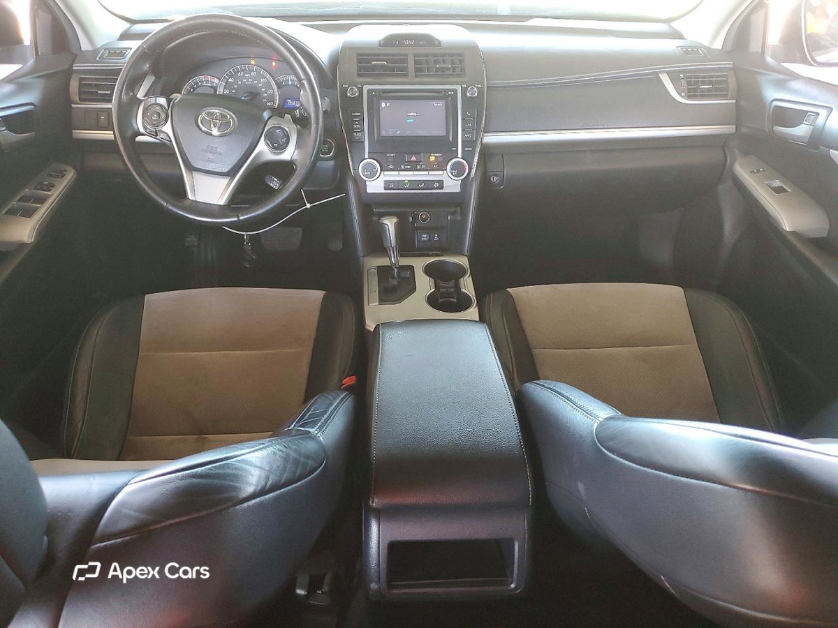 Toyota Camry 2012