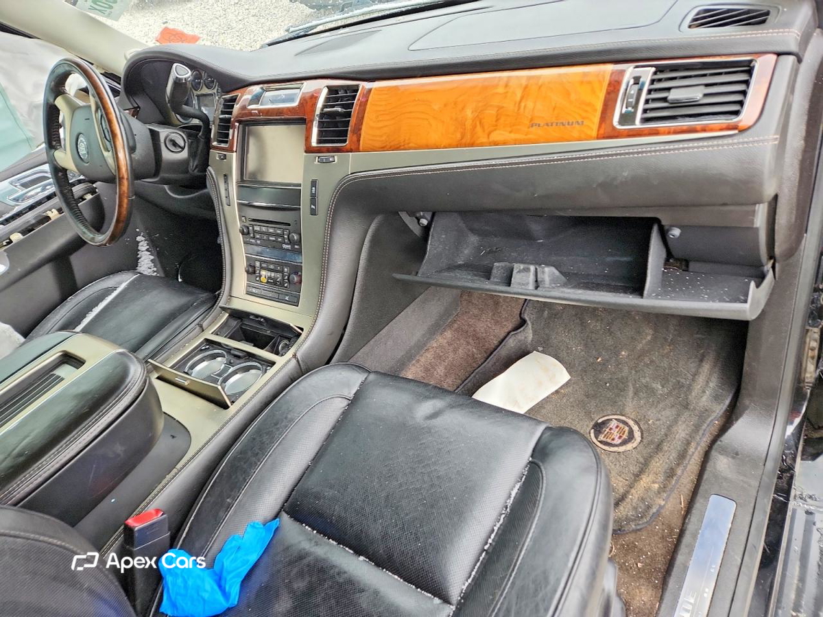 Cadillac Escalade 2014