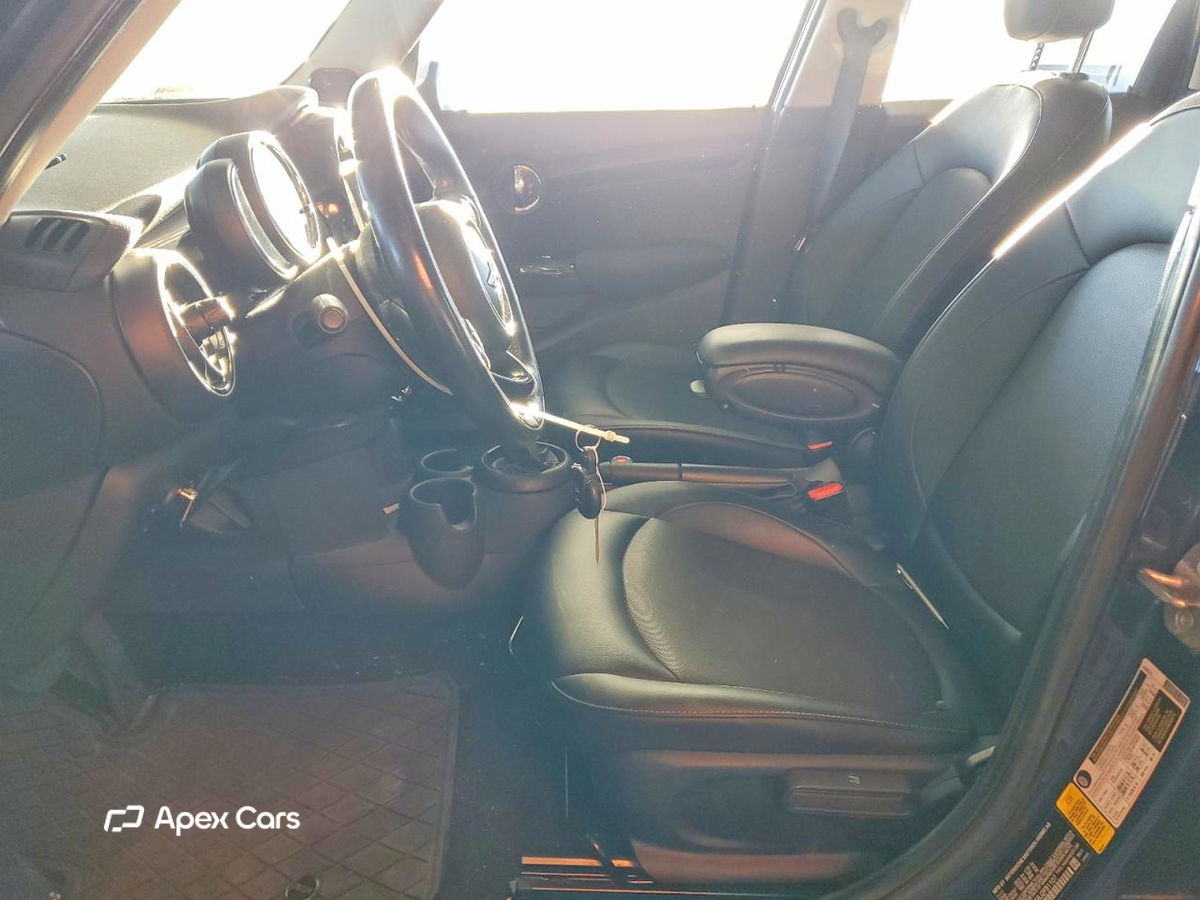MINI Cooper 2018