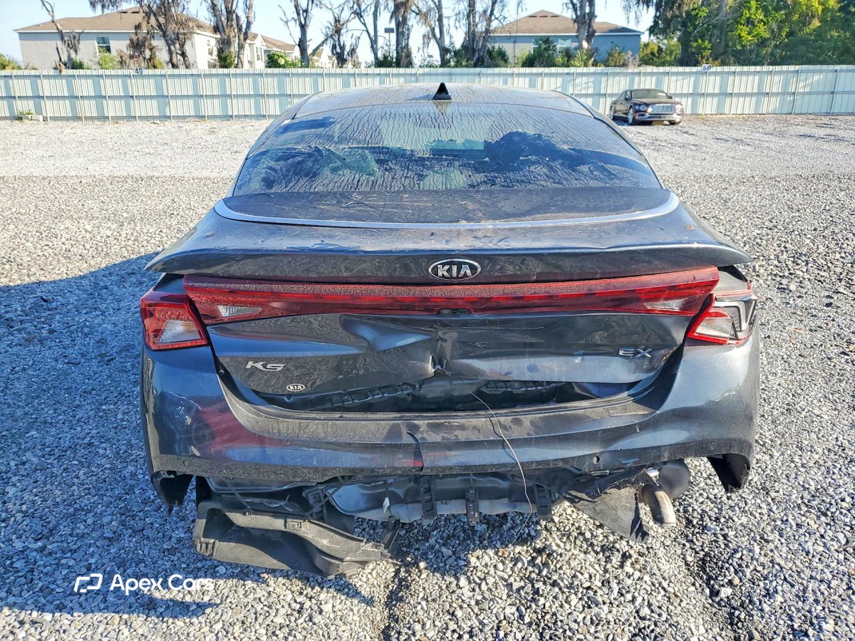 Kia K5 2021