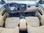 Mitsubishi Outlander 2016