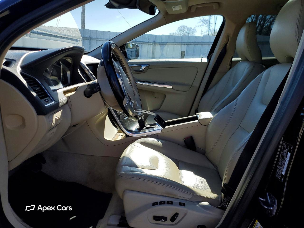 Volvo XC60 2015