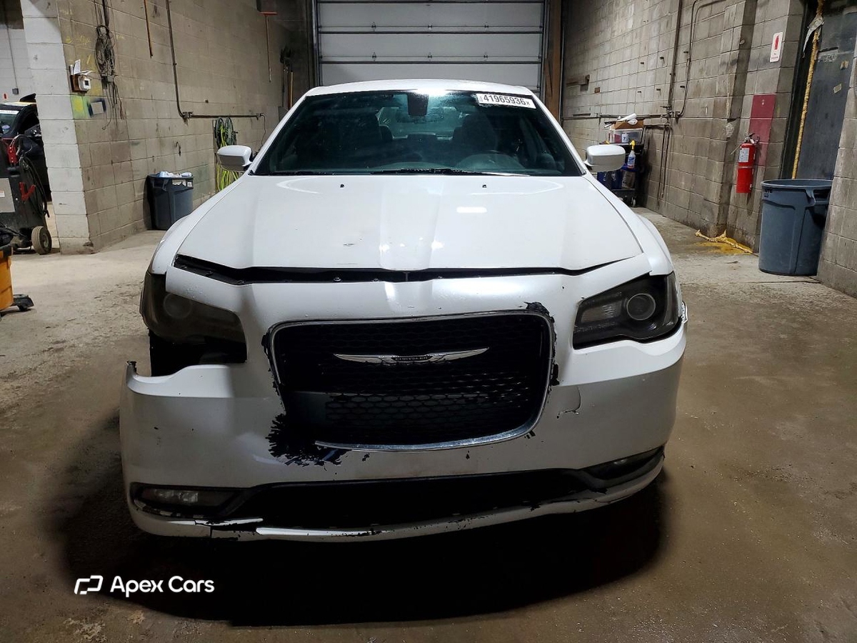 Chrysler 300 2015