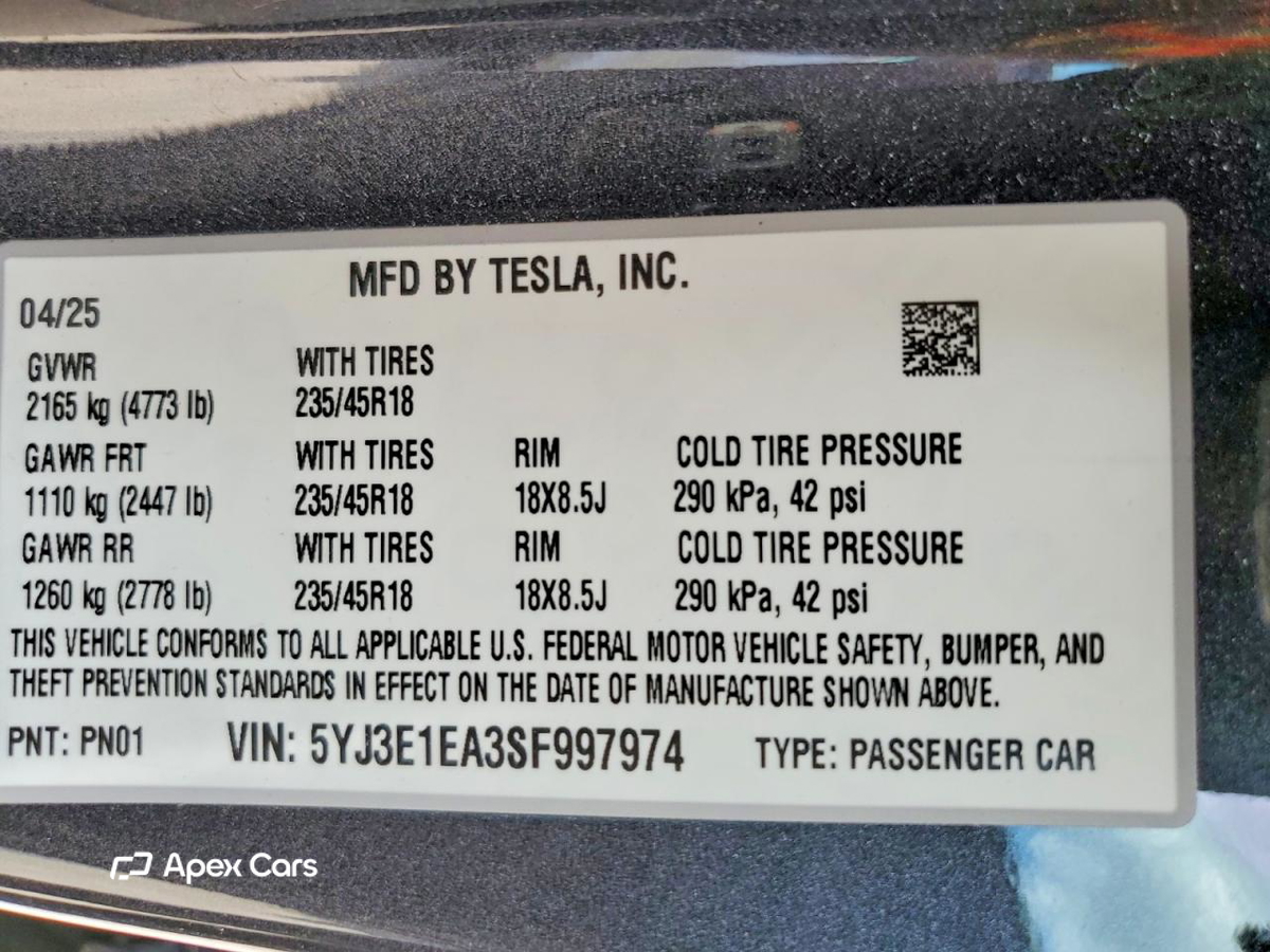 Tesla Model 3 2025