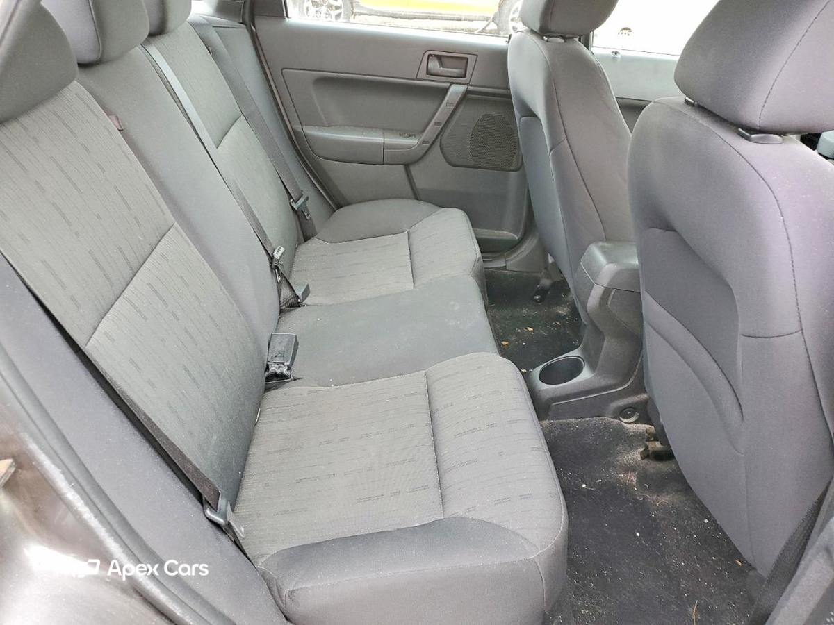 Ford Focus 2011