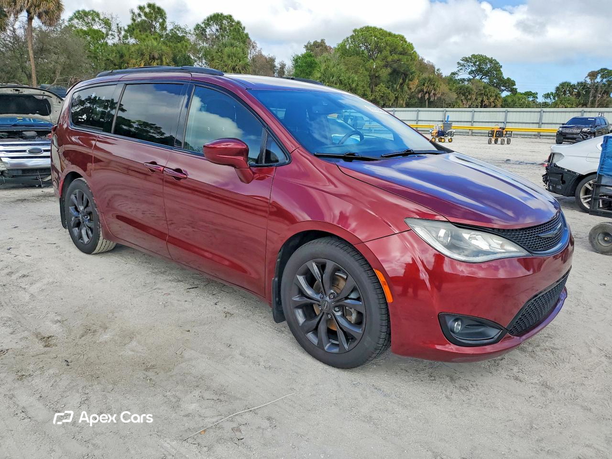 Chrysler Pacifica 2019