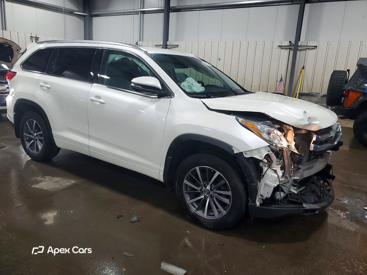 Toyota Highlander 2018