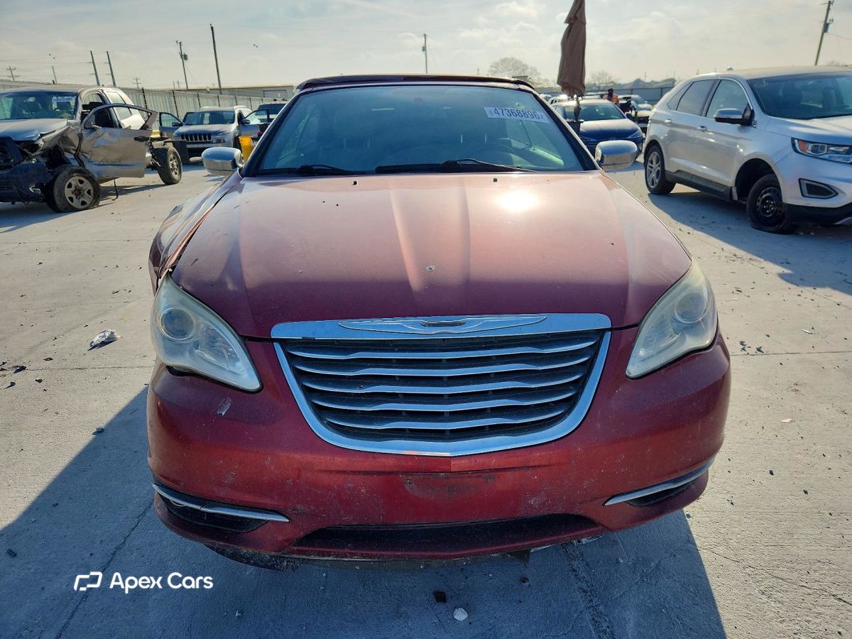 Chrysler 200 2012
