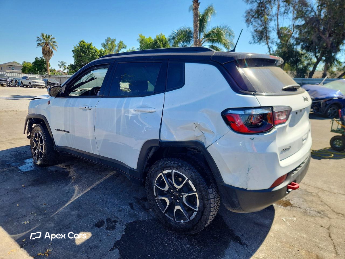 Jeep Compass 2025