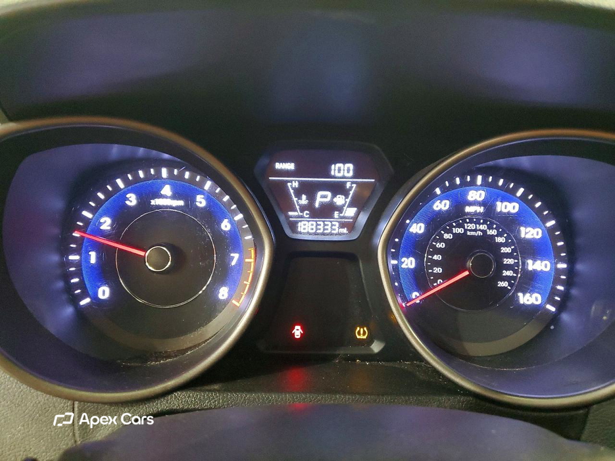 Hyundai Elantra 2016