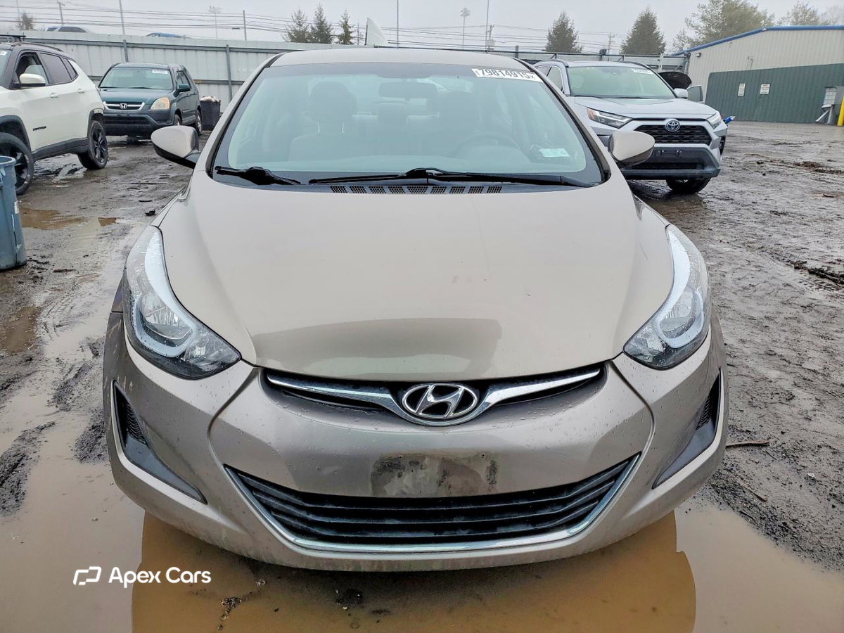 Hyundai Elantra 2016