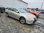 Toyota Camry 2016