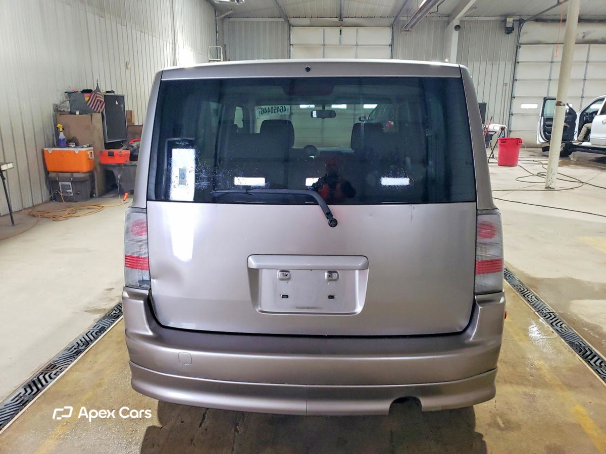 Scion xB 2006