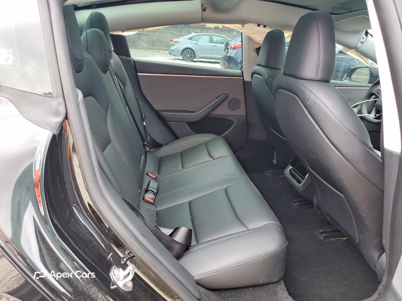 Tesla Model 3 2025