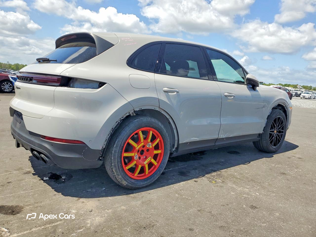 Porsche Cayenne 2025