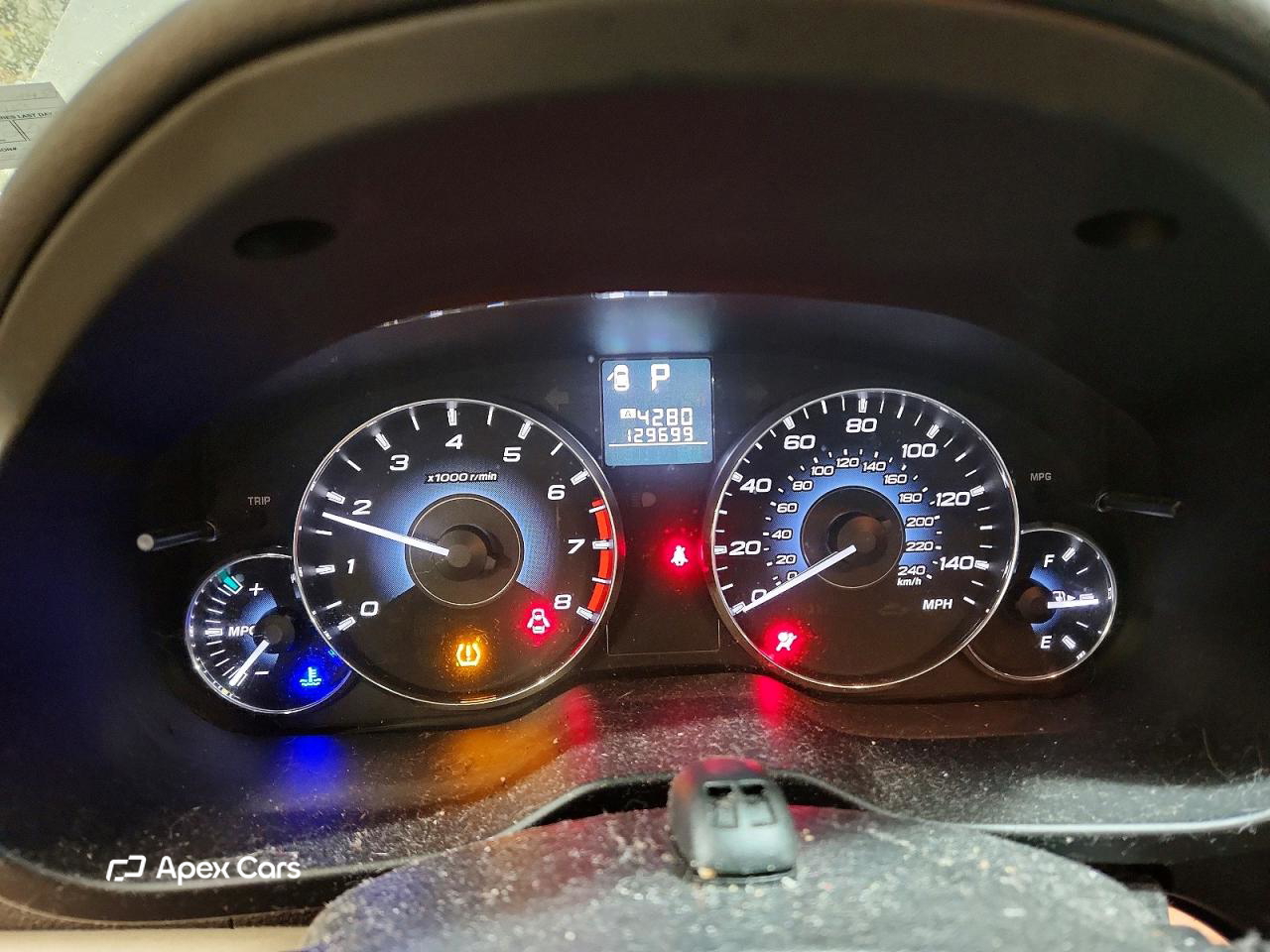 Subaru Legacy 2011