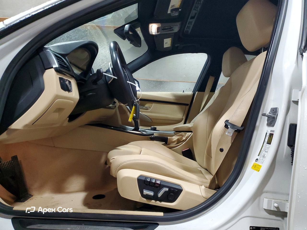 BMW Series 3 2016
