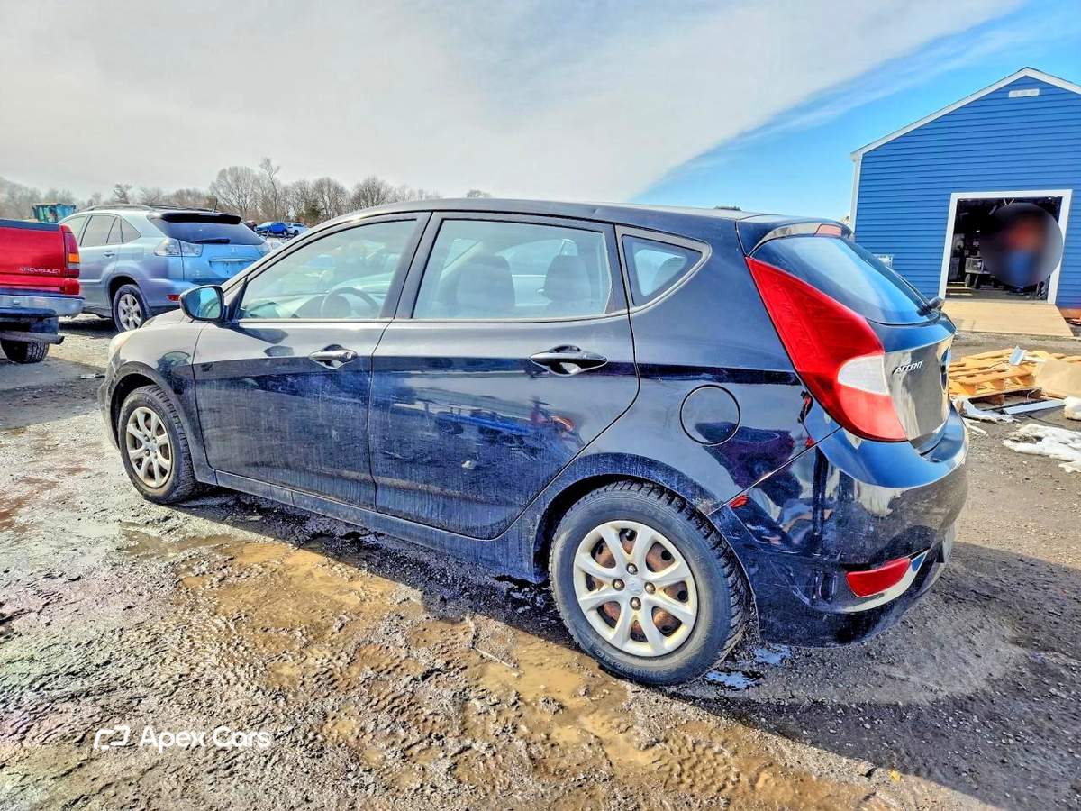 Hyundai Accent 2012