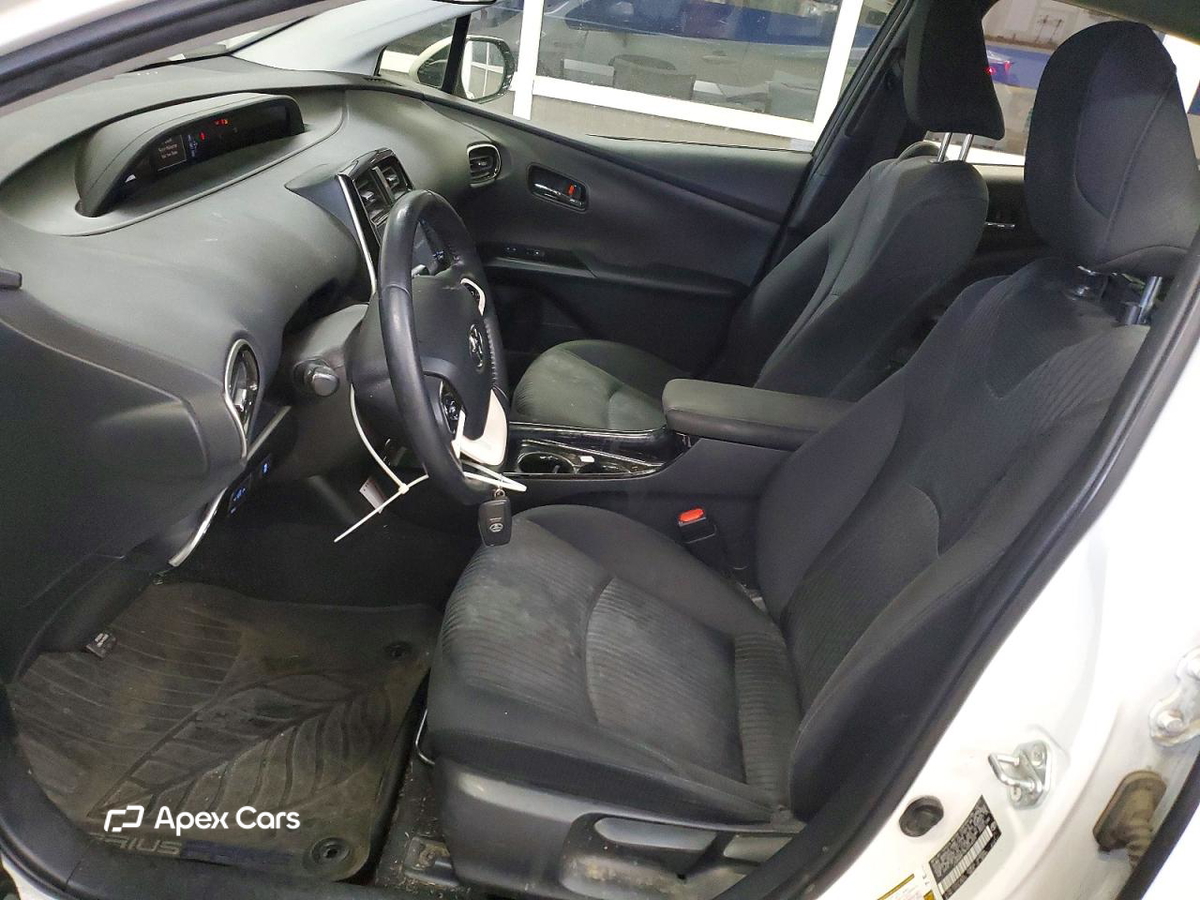 Toyota Prius 2017