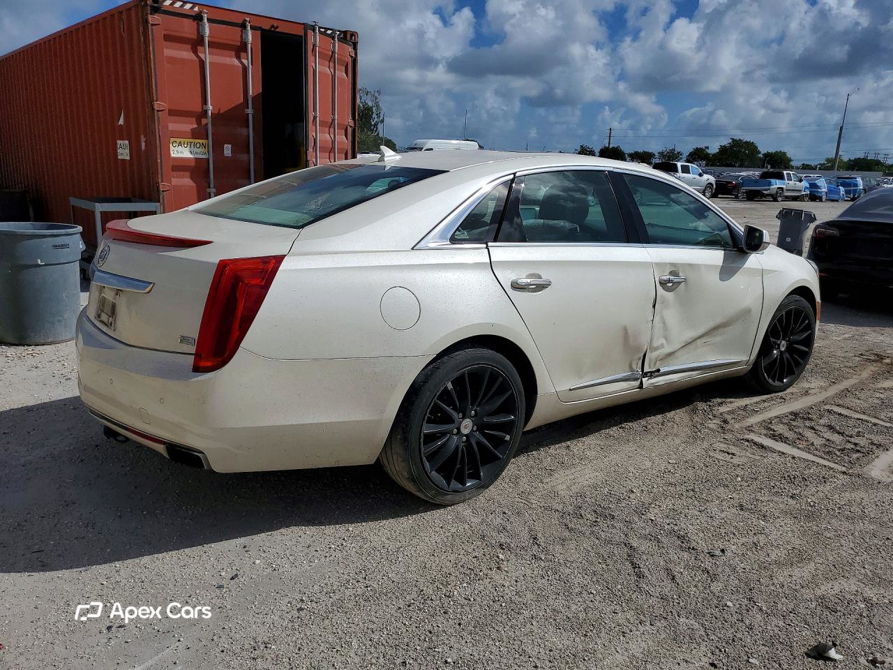 Cadillac XTS 2013