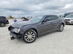 Chrysler 300 2021
