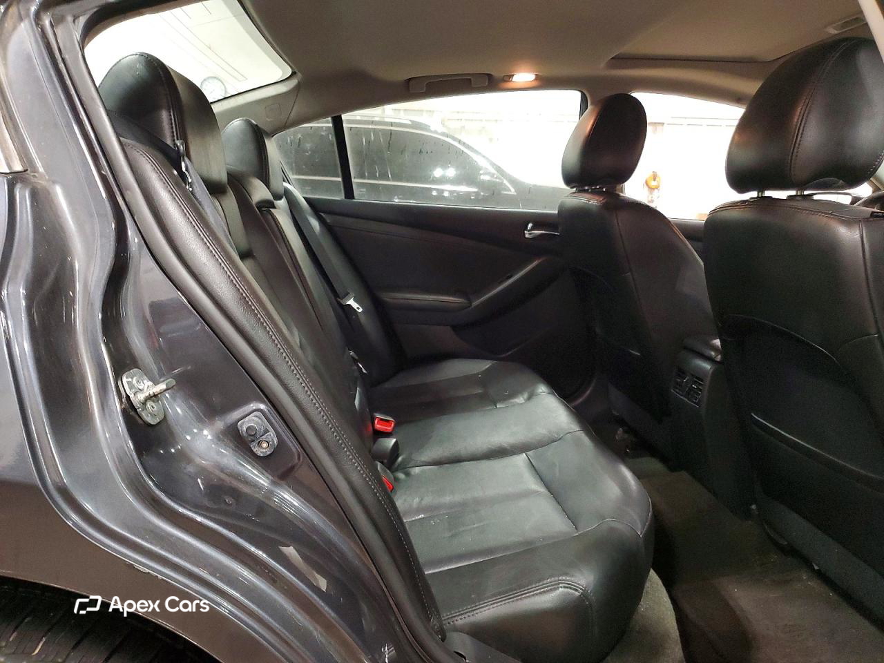 Nissan Altima 2012