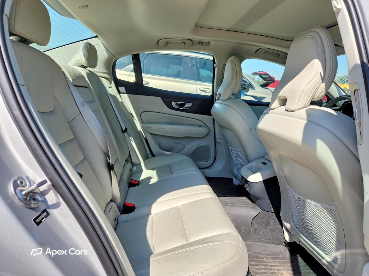 Volvo S60 2024