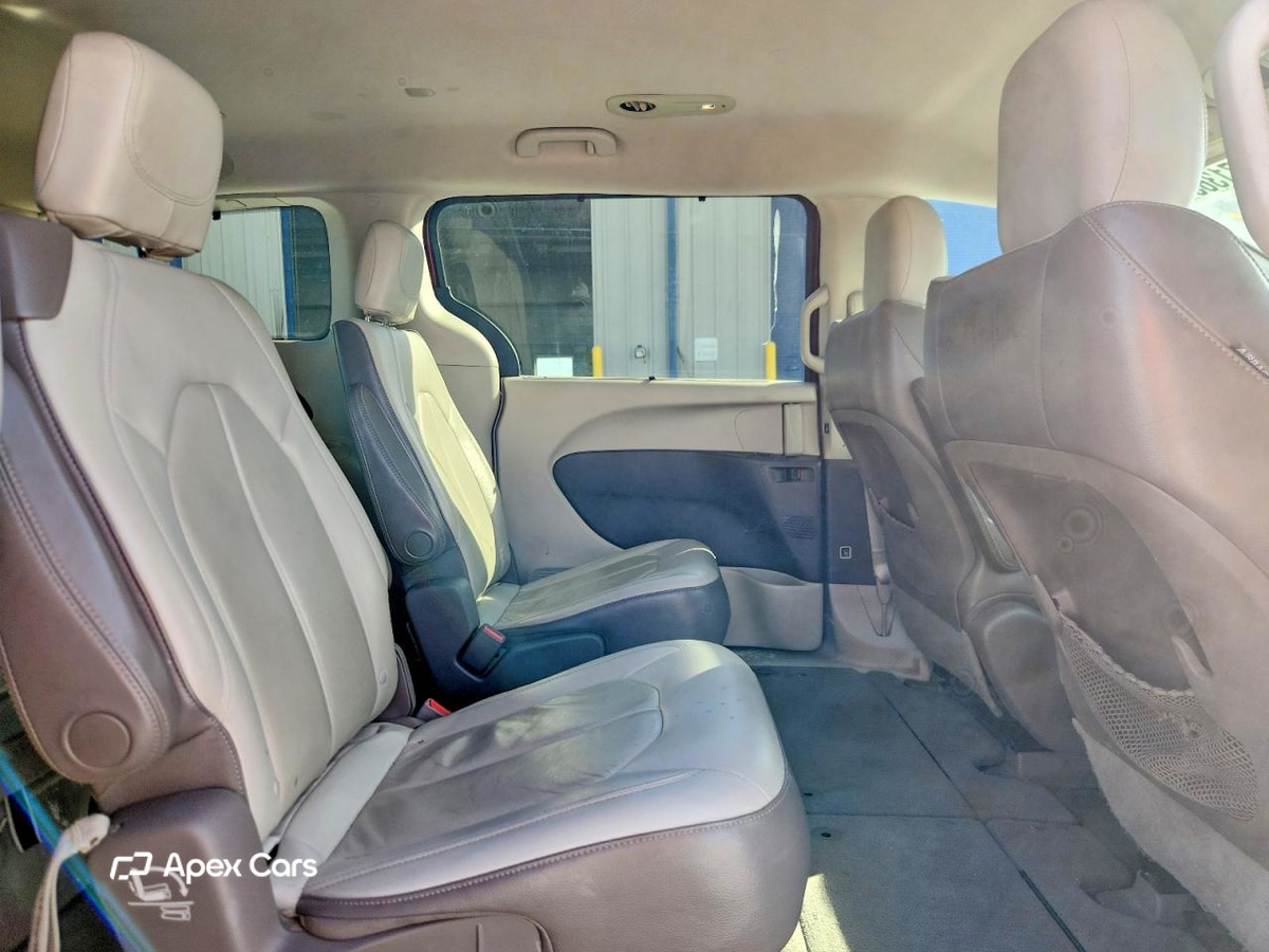 Chrysler Pacifica 2017