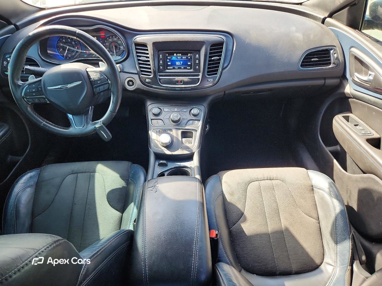 Chrysler 200 2015