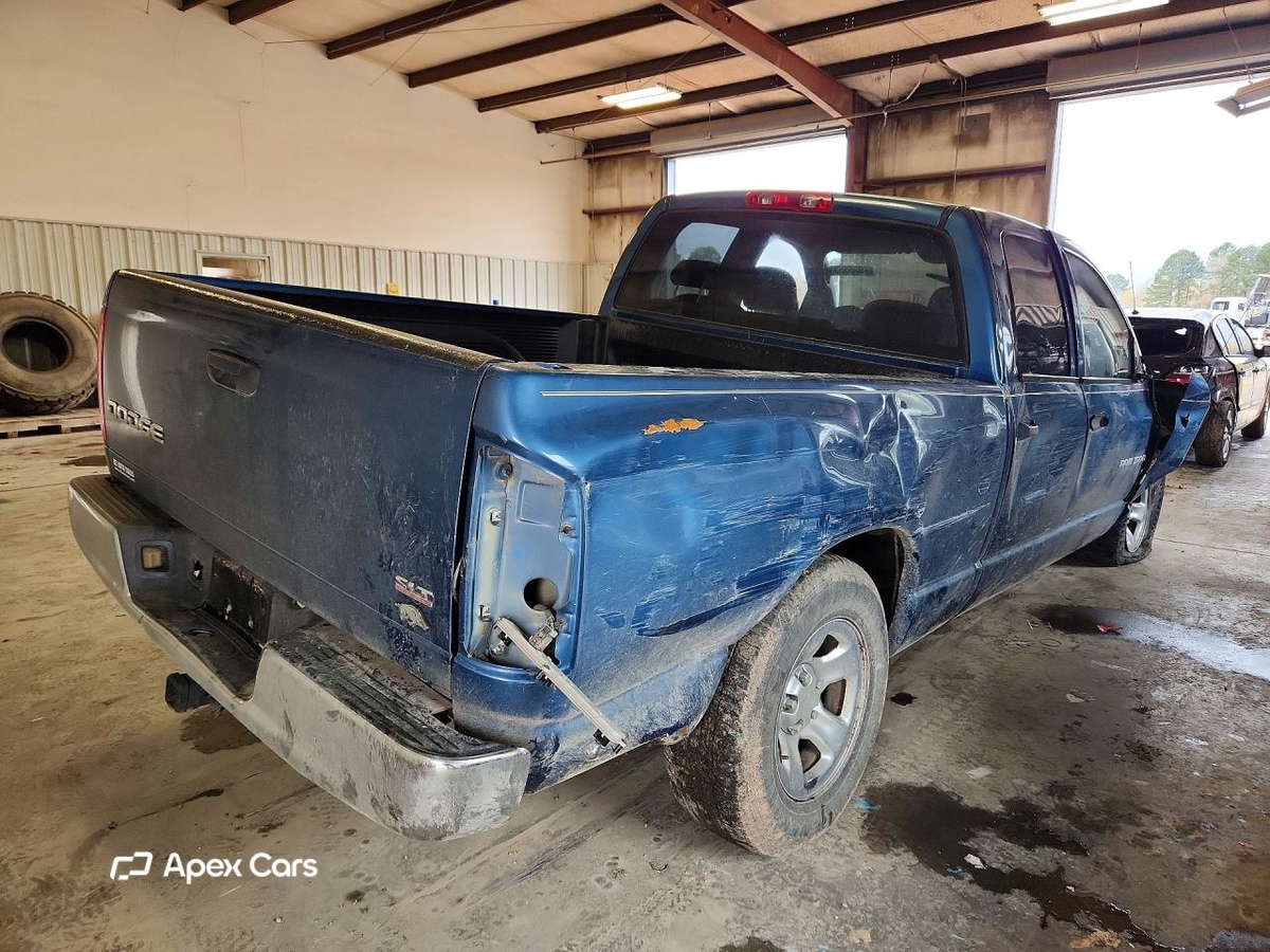 Dodge RAM 2004